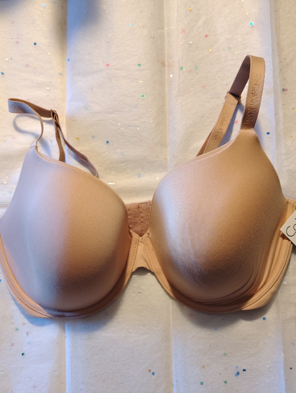 NWT CALVIN KLEIN DEMI BRA WITH CONVERTIBLE STRAPS 36D